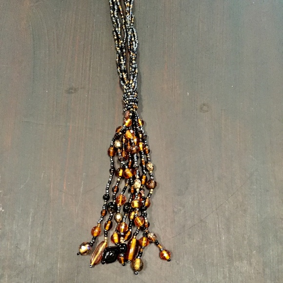 Tassel necklace - Picture 3 of 3